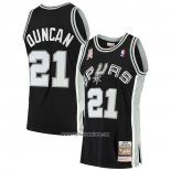 Camiseta San Antonio Spurs Tim Duncan #21 Mitchell & Ness 2001-02 Negro